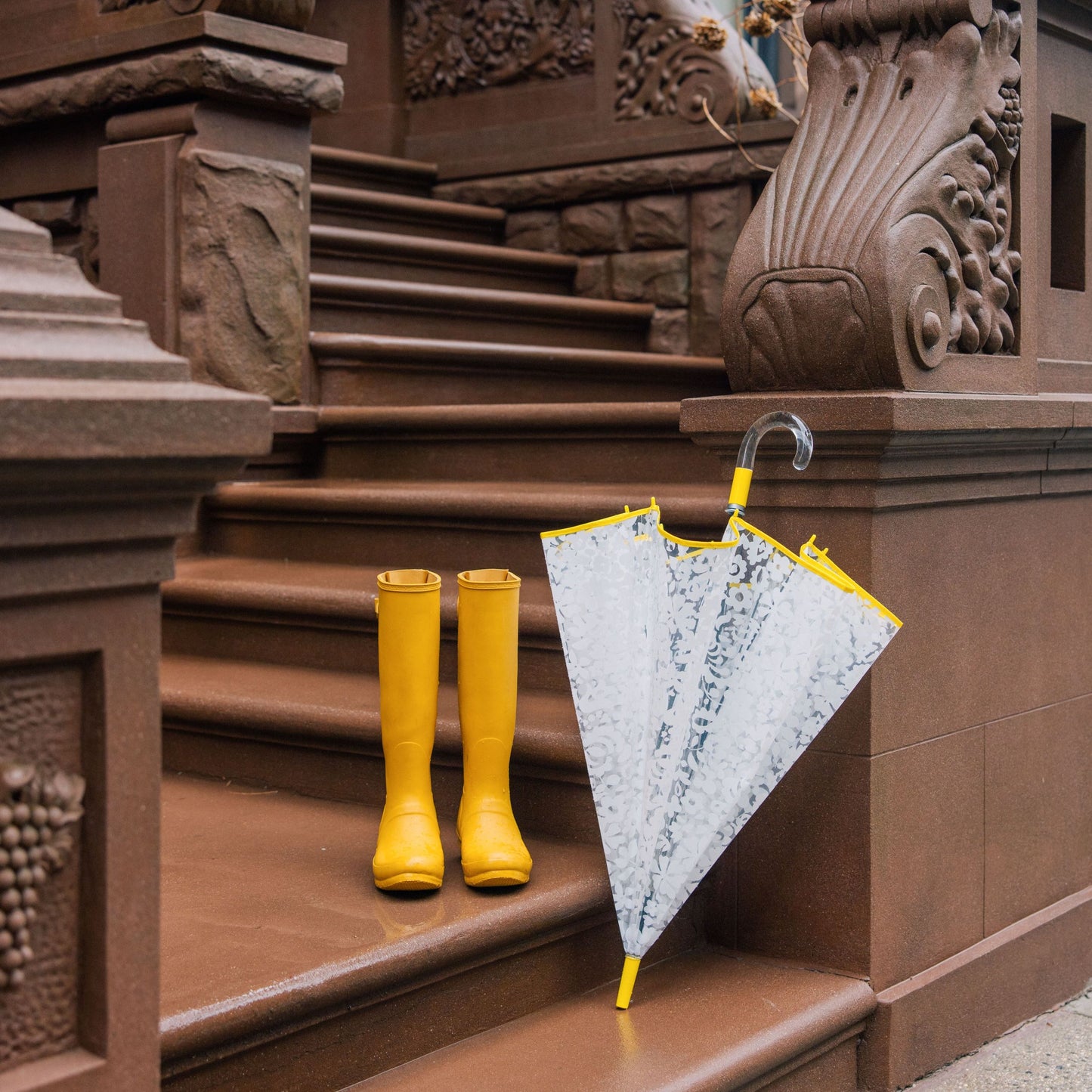 TRINA TURK x SHED RAIN 2025 Capsule Collection Bubble Umbrella