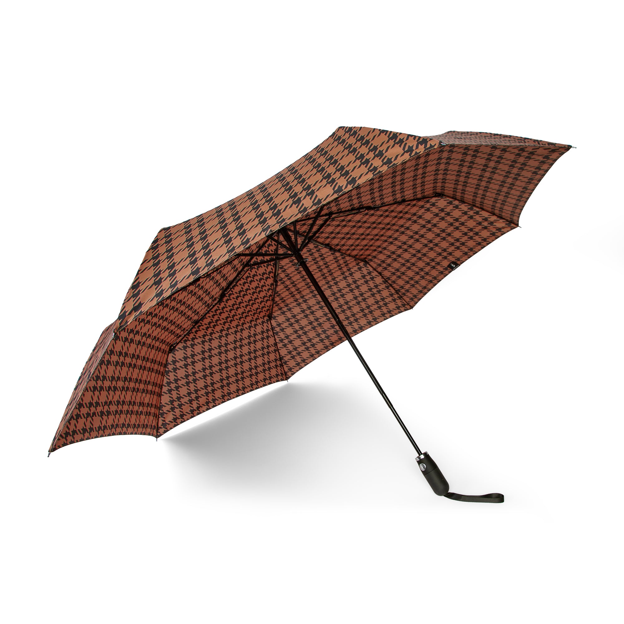AOAC Jumbo Compact – SHED RAIN