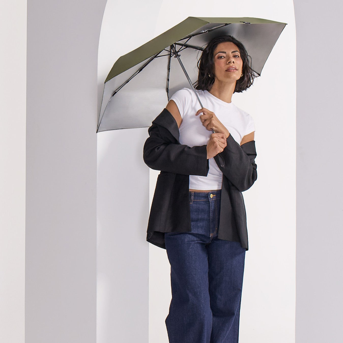 Super-Slim Compact with UPF 50 Sun Protection